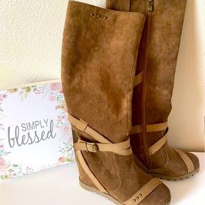 Joyfolie wedge boots